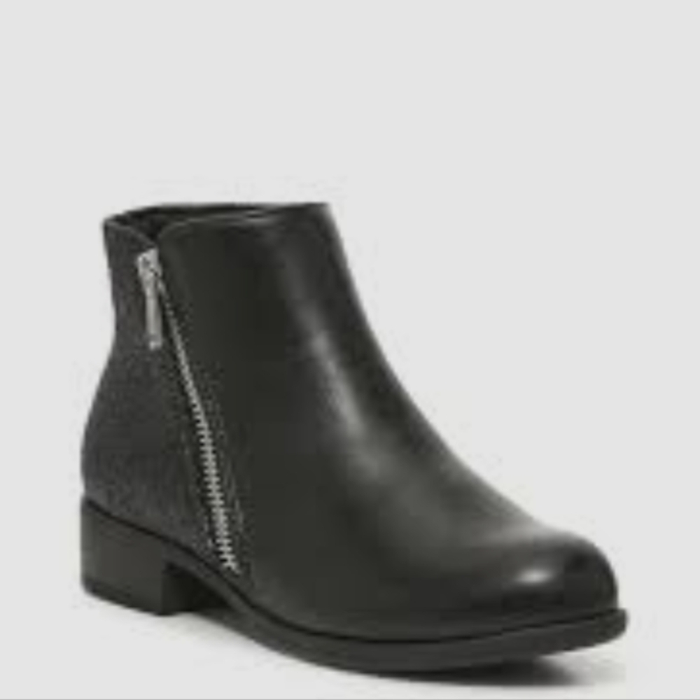 Kelly & Katie Ramona Ankle Boot Kids Youth Size 4